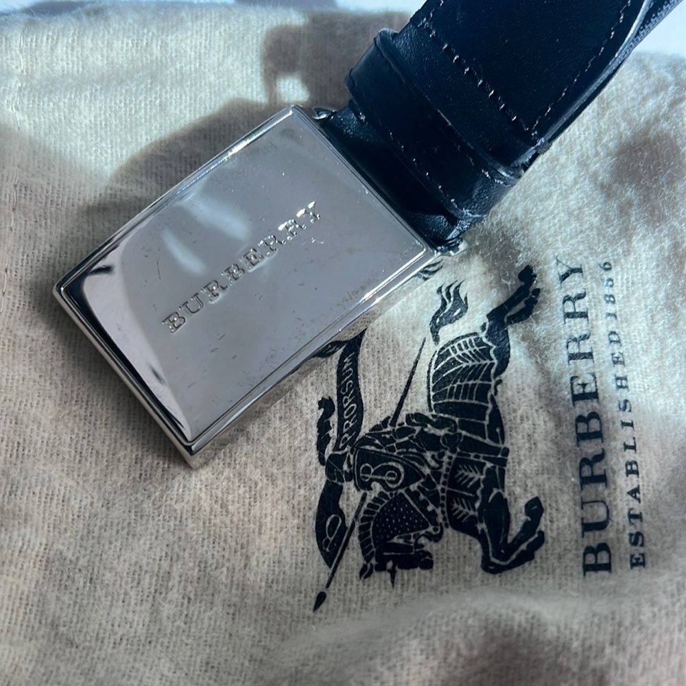 Burberry Belt in Good Condition!